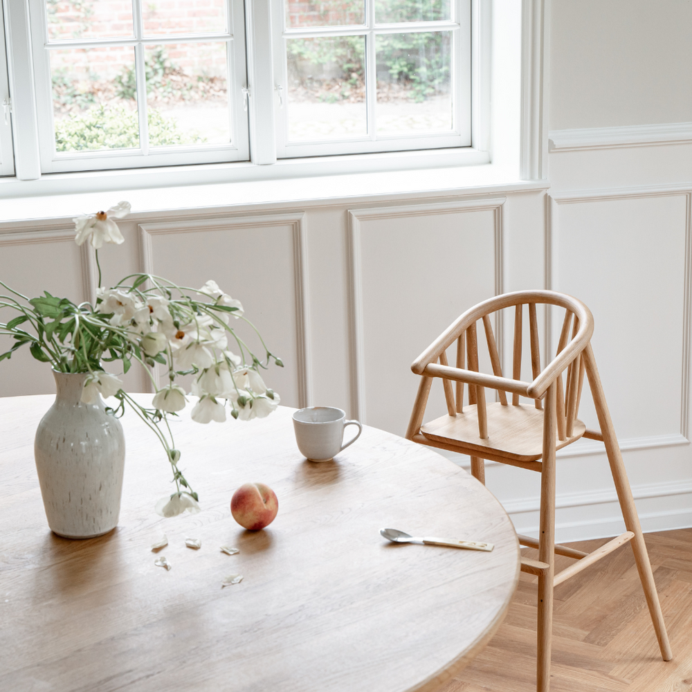 Saga High Chair - Oak