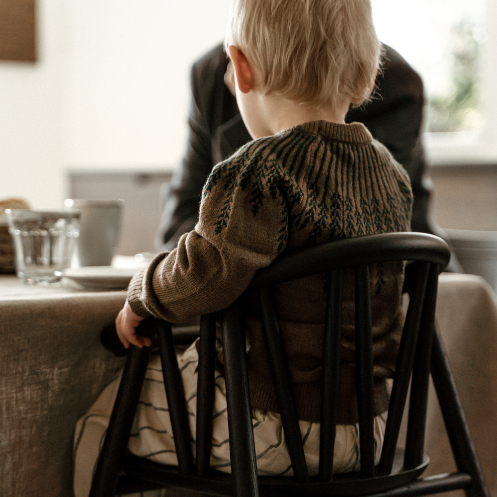 Saga High Chair - Smoked Oak