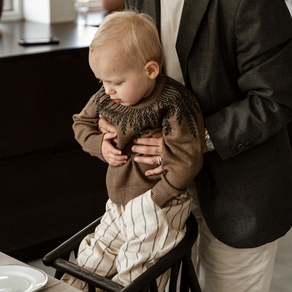 Saga High Chair - Smoked Oak