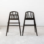 Saga High Chair - Smoked Oak