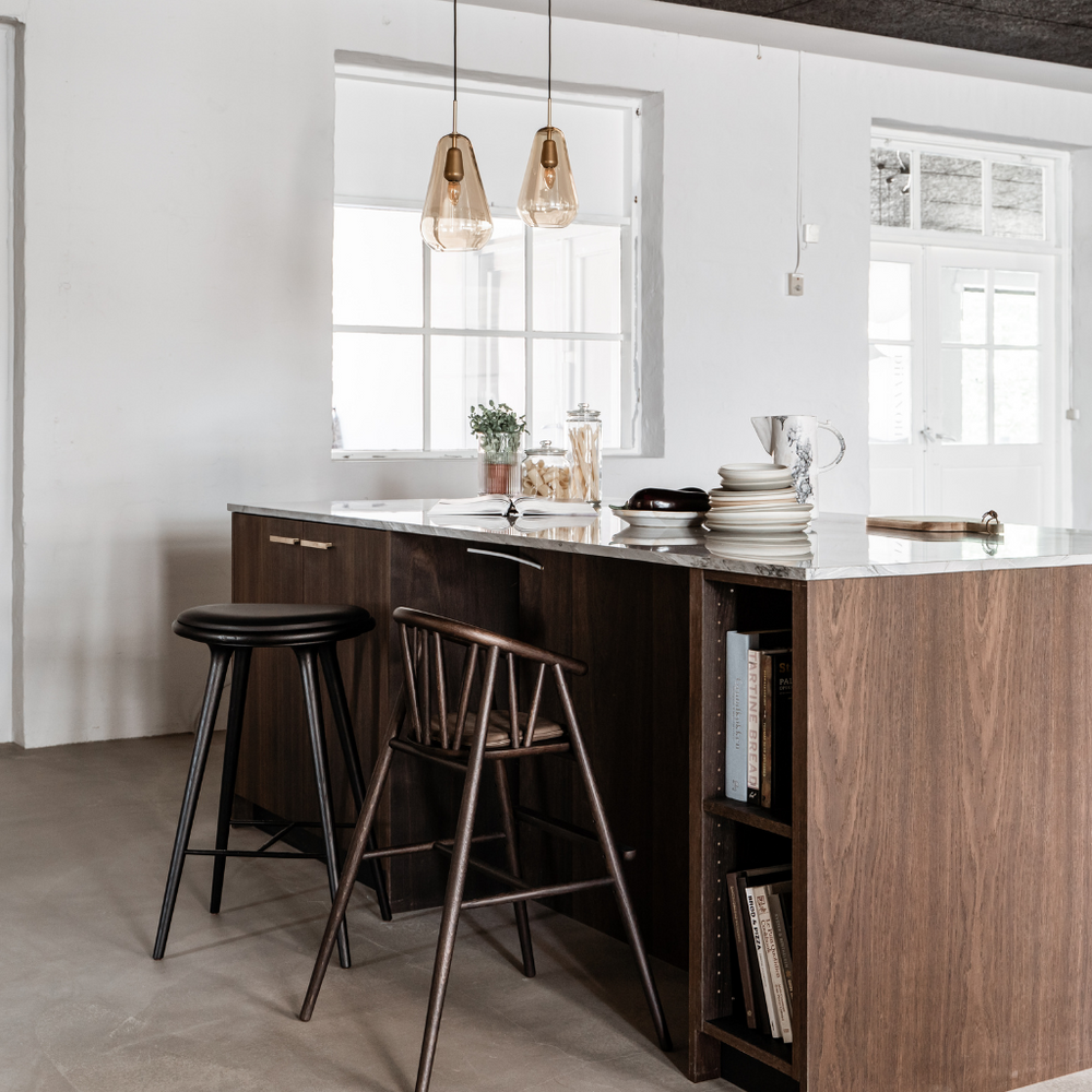 Saga High Chair - Smoked Oak