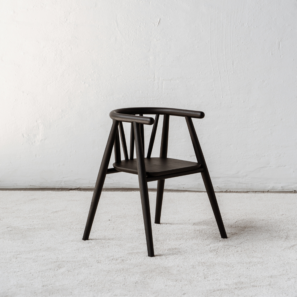 Storm Chair - Smoked Oak